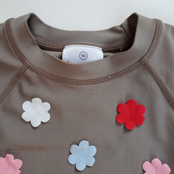 Hanna Andersson Floral Rash Guard 90 - Picture 3 of 7